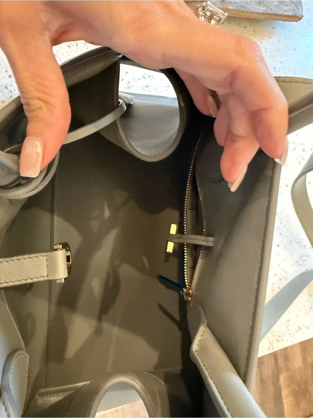 BRAND NEW NEVER WORN Ferragamo Grey Hug Bag with Gold Hardware